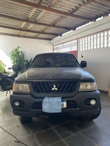 Mitsubishi Pajero Sport 3.0 4X2 V6 Mec./aut. 2000