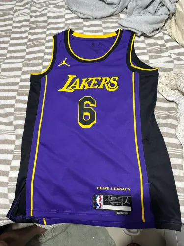 Lakres camiseta