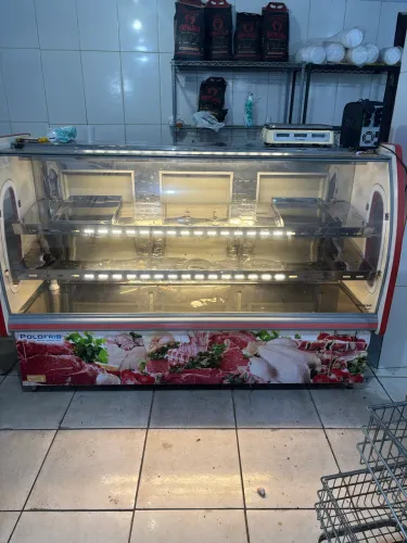 Balcão refrigerado POLOFRIO