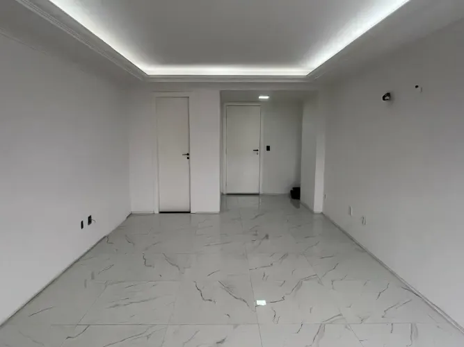 MULTIEMPRESARIAL - SALA COMERCIAL