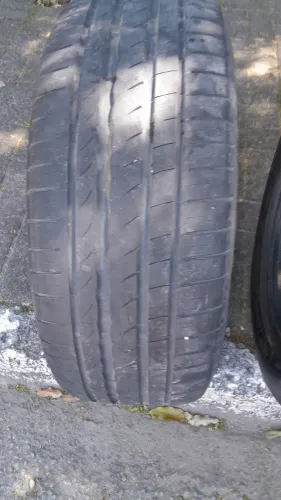 PNEUS 225/50 17