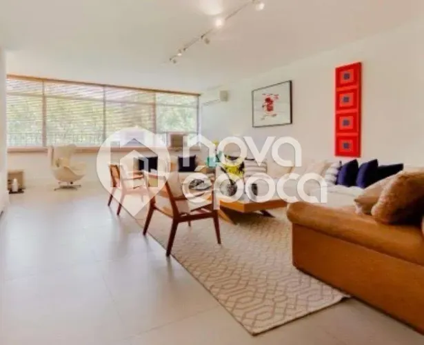 Leblon | Apartamento 4 quartos, sendo 3 suites