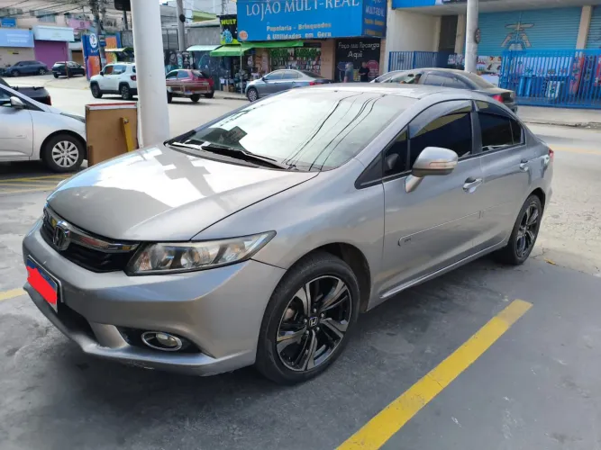 Honda Civic Sedan LXR 2.0 Flexone 16V Aut. 4P 2014