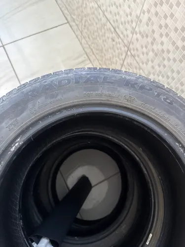 Pneus semi-zero e dois meia vida