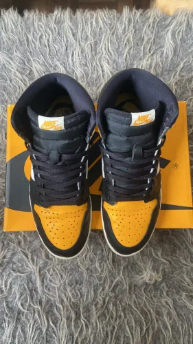 Jordan 1 Taxi - Tamanho 43