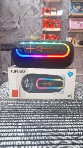 CAIXA DE SOM FLIP 6 MAX<br><br>  _Resistente a água_<br><br><br>*R$ 200,00*?