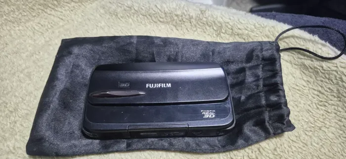 Camera fujifilm finepix real 3d w3