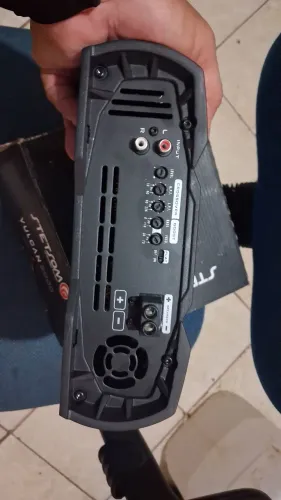 Vendo modulo stetson vulcan 2000rms 1 canal 4ohms  lacrado instalado no carro ainda 