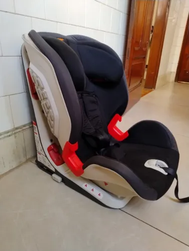 Cadeirinha Chicco Youniverse 9 a 36 kg