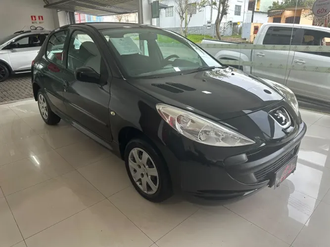 Peugeot 207 XR 1.4 Flex 8V 5P 2009