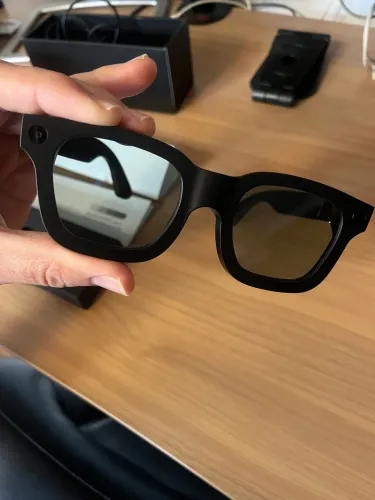 Smart Glasses com IA photocromatic