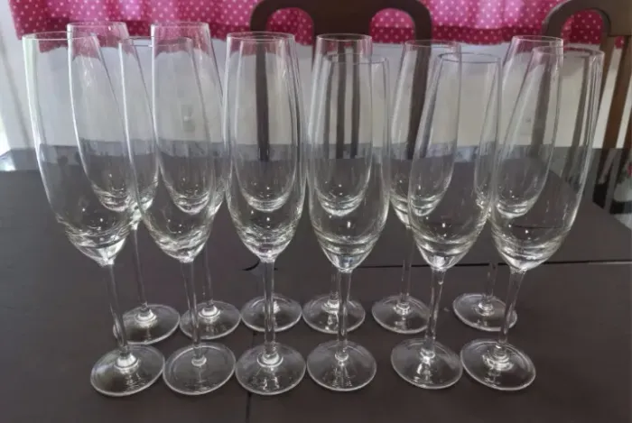 vendo 12 taças de champanhe cristal blumenau 