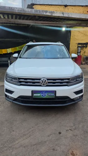 Volkswagen Tiguan Allspac Comf 250 TSI 1.4 Flex 2018