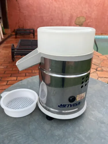 Extrator de suco Metvisa