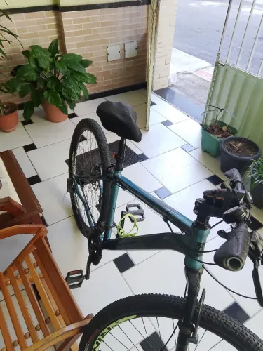 Bicicleta usada 29" em bom estado!! ACEITA OFERTA!!