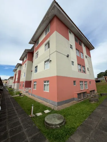 Apartamento no Broni bairro Campo de Santana