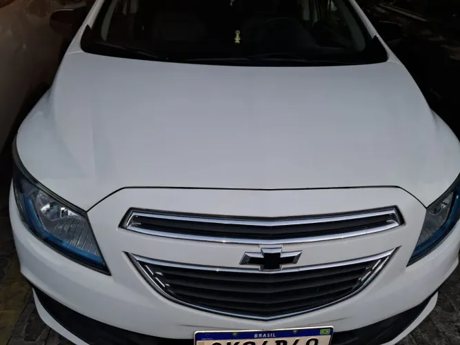 Chevrolet Onix Hatch LTZ 1.4 8V Flex Power Mec. 4P 2013