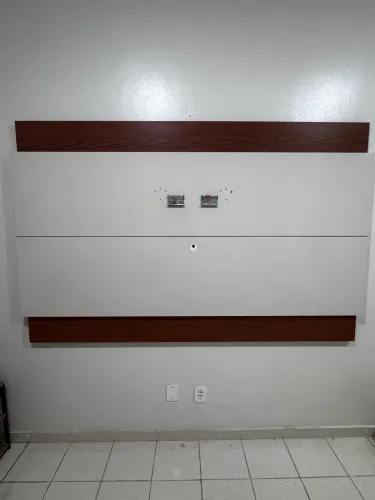 PAINEL DE TV