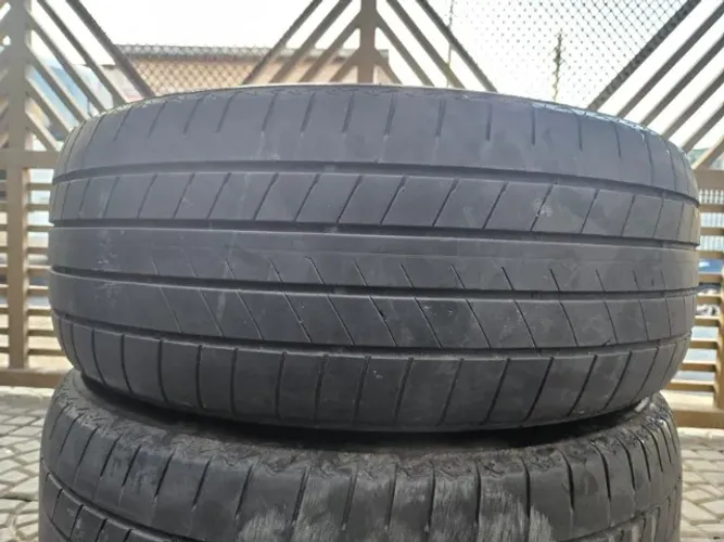 Pneu aro 18 235/55R18 - 235/55/18 Bridgestone alenza 100V - meia vida - 6x s juros