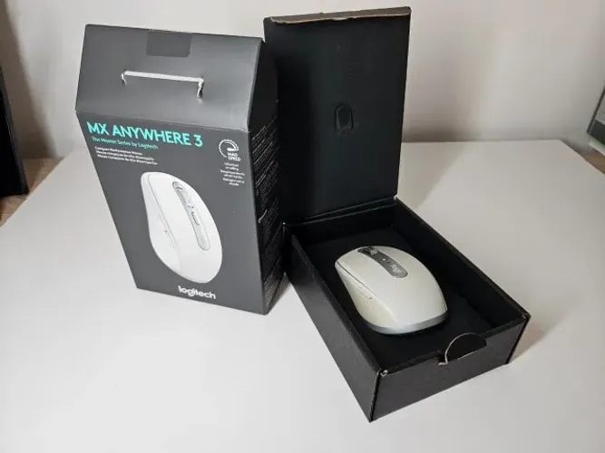 Mouse Logitech MX Anywhere 3 com avaria