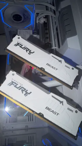 MEMÓRIA RAM KINGSTON FURY BEAST 64GB RGB (2X32GB) DDR5 - 6000MHZ - BRANCA