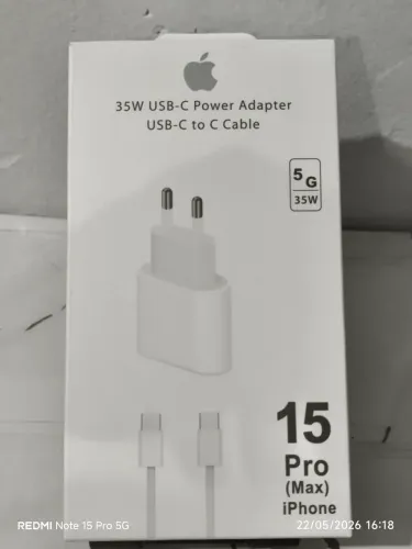 Cabo com a fonte iPhone tipo C