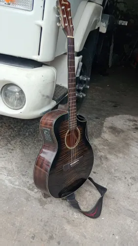 Violão Ibanez profissional