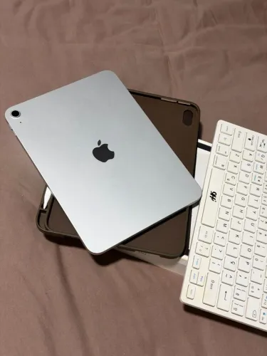 IPAD 11 128gb (50 ciclos)