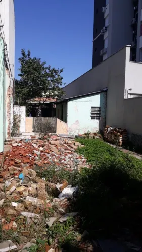 Terreno à Venda em São João, Porto Alegre