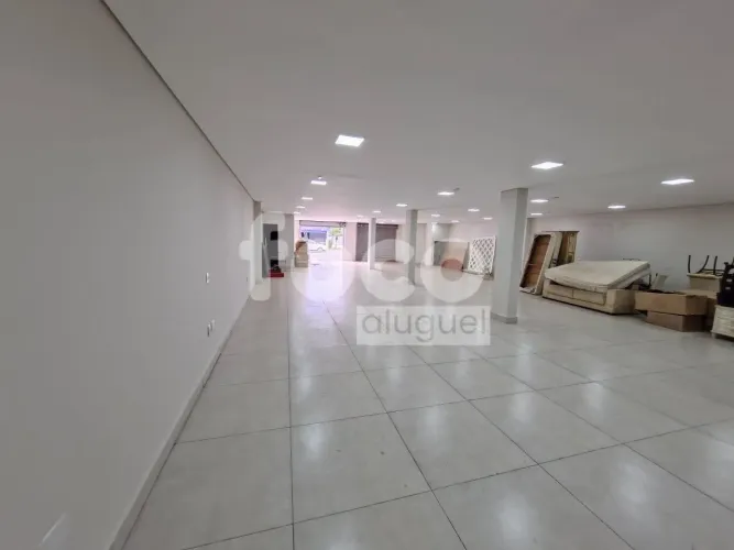 Loja para aluguel, 3 vagas, Nossa Senhora Aparecida - Uberlândia/MG