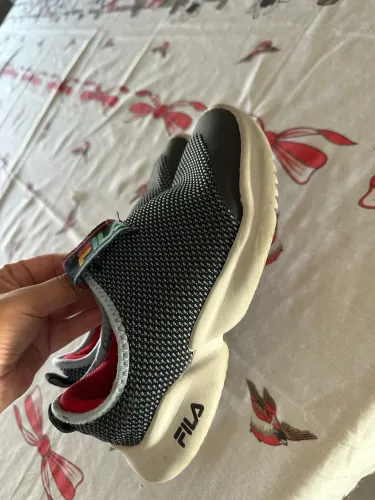Tênis infantil FILA