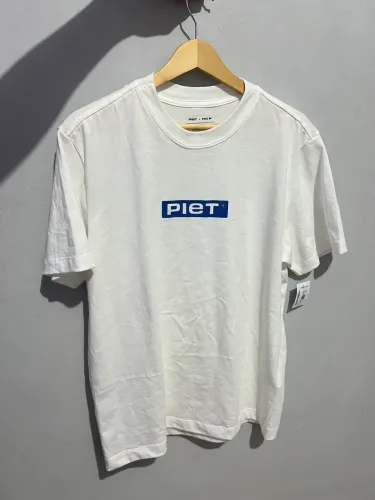 Camiseta piet pool