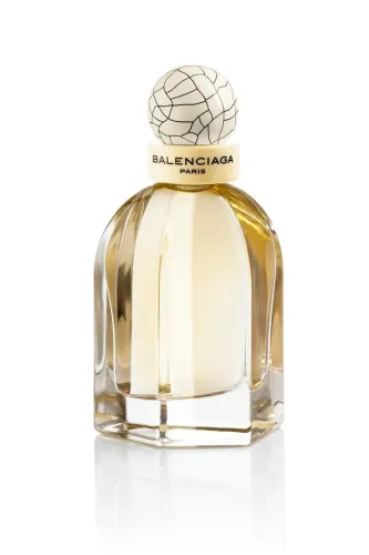 Vendo eau de parfum  Feminino Balenciaga Paris 