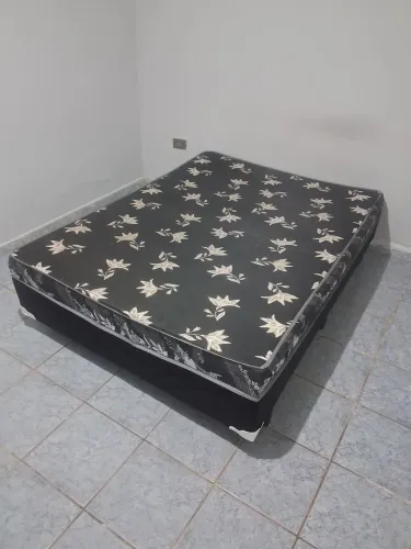 Cama box