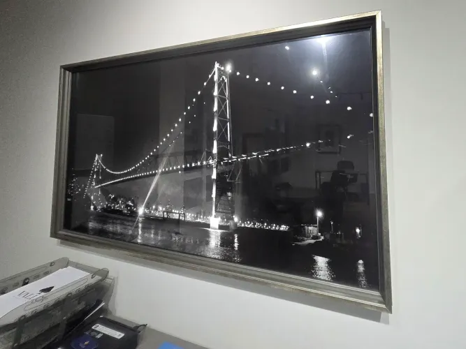 Quadro Alto Padrão, moldura em relevo em aço