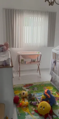 Banheira de bebê Galzerano Acqua Premium rosa com redutor para recém nascido