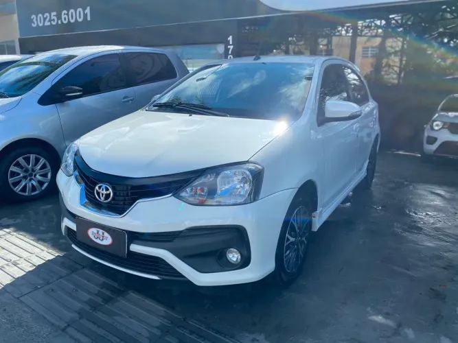 Toyota Etios Platinum 1.5 Flex 16V 4P Aut. 2019