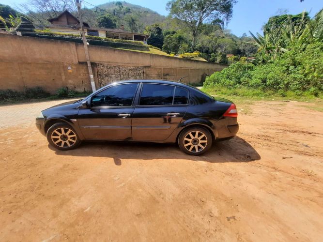 Imagem de Renault Megane Sedan Expression Hi-flex 1.6 16V 2009