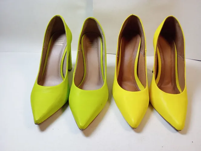 Lote 2 Sapatos Scarpin Feminino DM - Tamanho 42