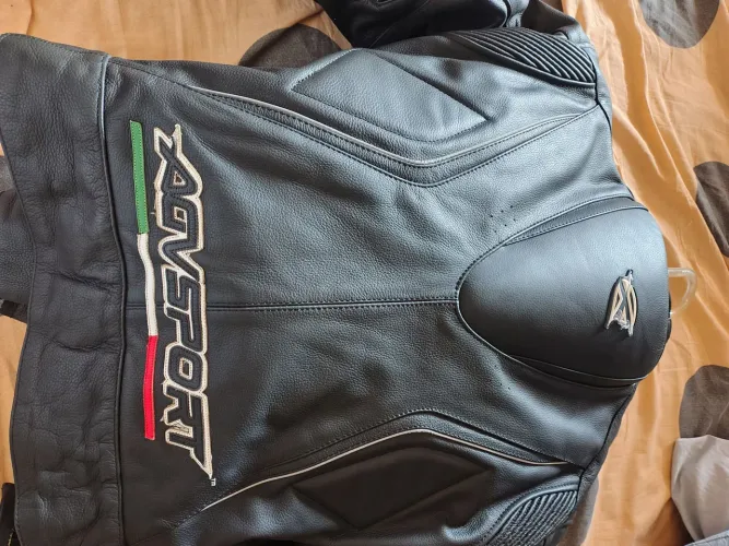 Macacão AGV e bota