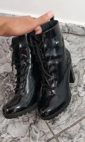 Bota coturno Viamarte