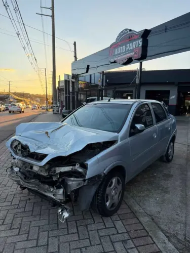 Sucata Corsa Sedan Premium 1.4 - 2009 Para retirada de peças