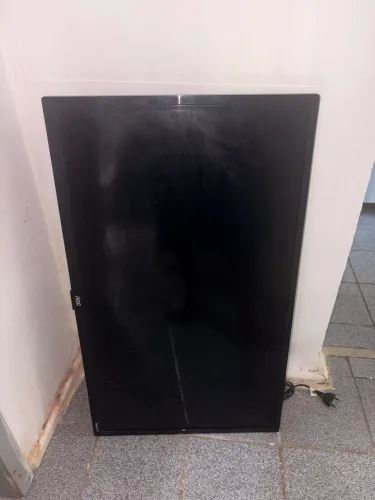 TV AOC 39p