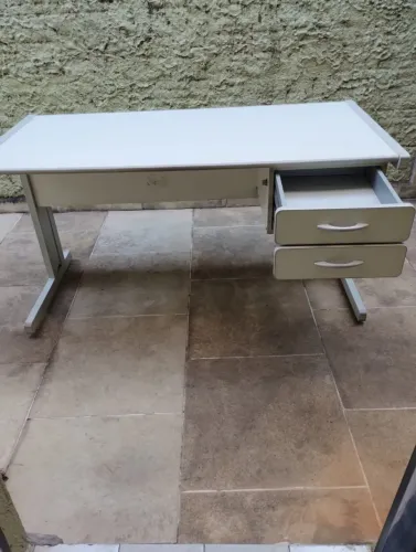 Mesa para Escritório Grande (Usada)