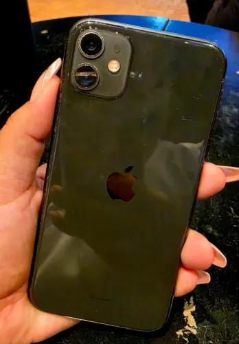 iPhone 11