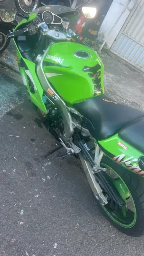 Ninja Zx6r