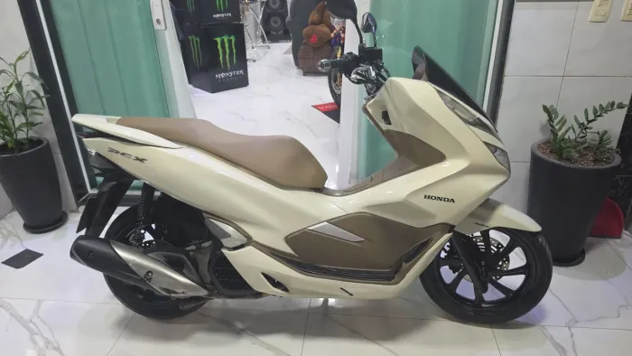 pcx 150 ano 2019 modelo DLX freios ABS