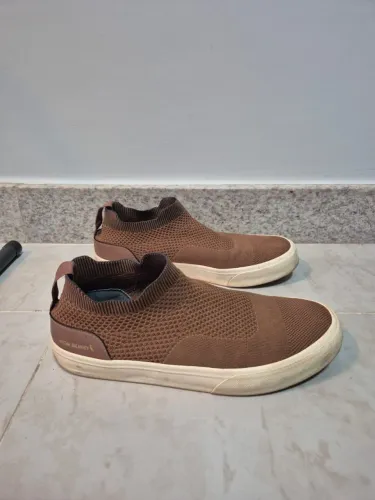 Tênis Reserva Onix tamanho 42