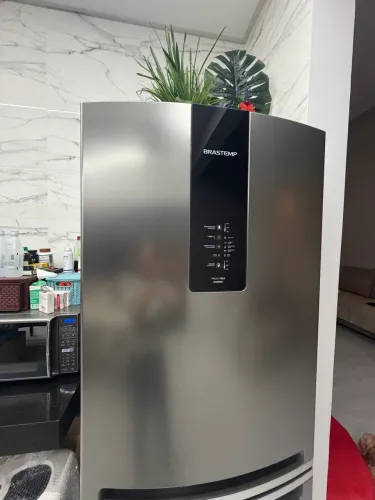 Geladeira Brastemp inox