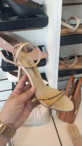 Promoção sapatos e sandálias na promocao, entregamos
